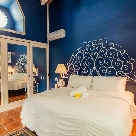 Garlands Del Rio Bed & Breakfast Puerto Vallarta Exterior photo