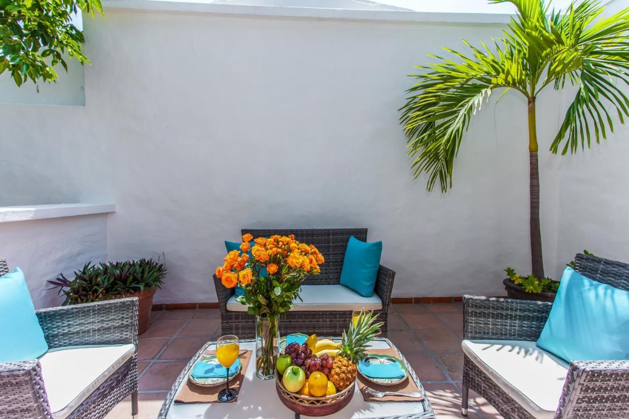 Garlands Del Rio Bed & Breakfast Puerto Vallarta Exterior photo